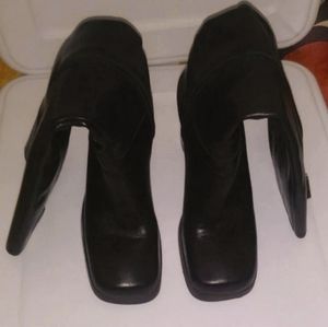 Vintage Tommy Hilifiger Black Boots